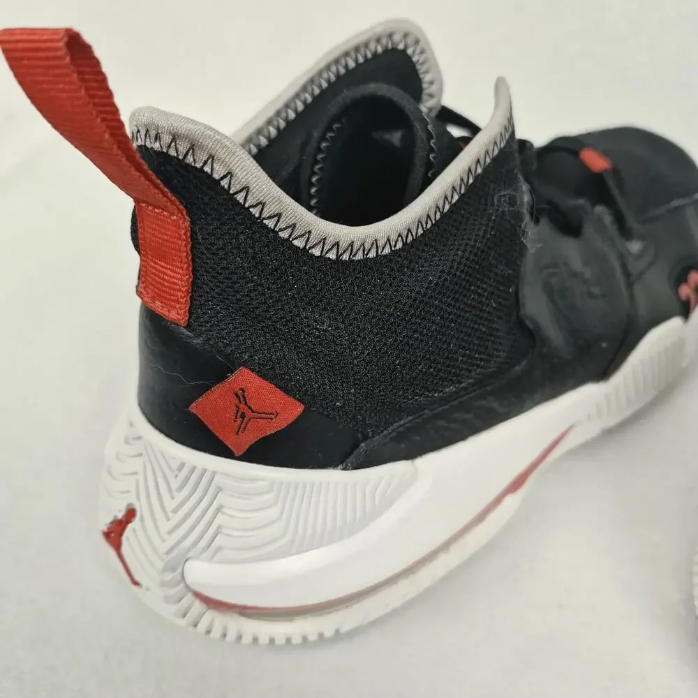 Jordan Stay Loyal 2 II Black White Gym Red Basketball Shoes Mens 10 DQ8401-006